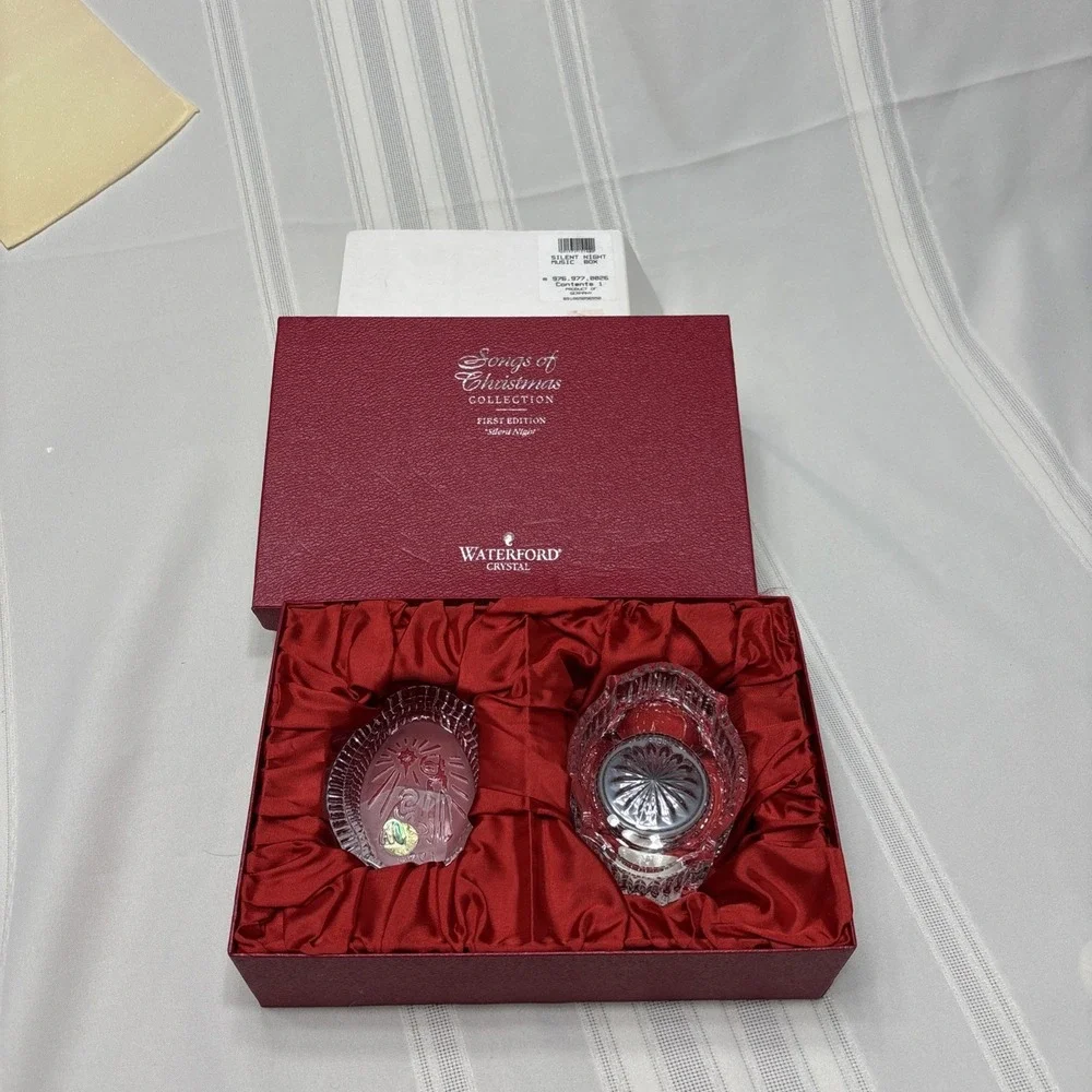 Waterford Crystal Music Box Songs of Christmas 1st Edition SILENT NIGHT 1996 New